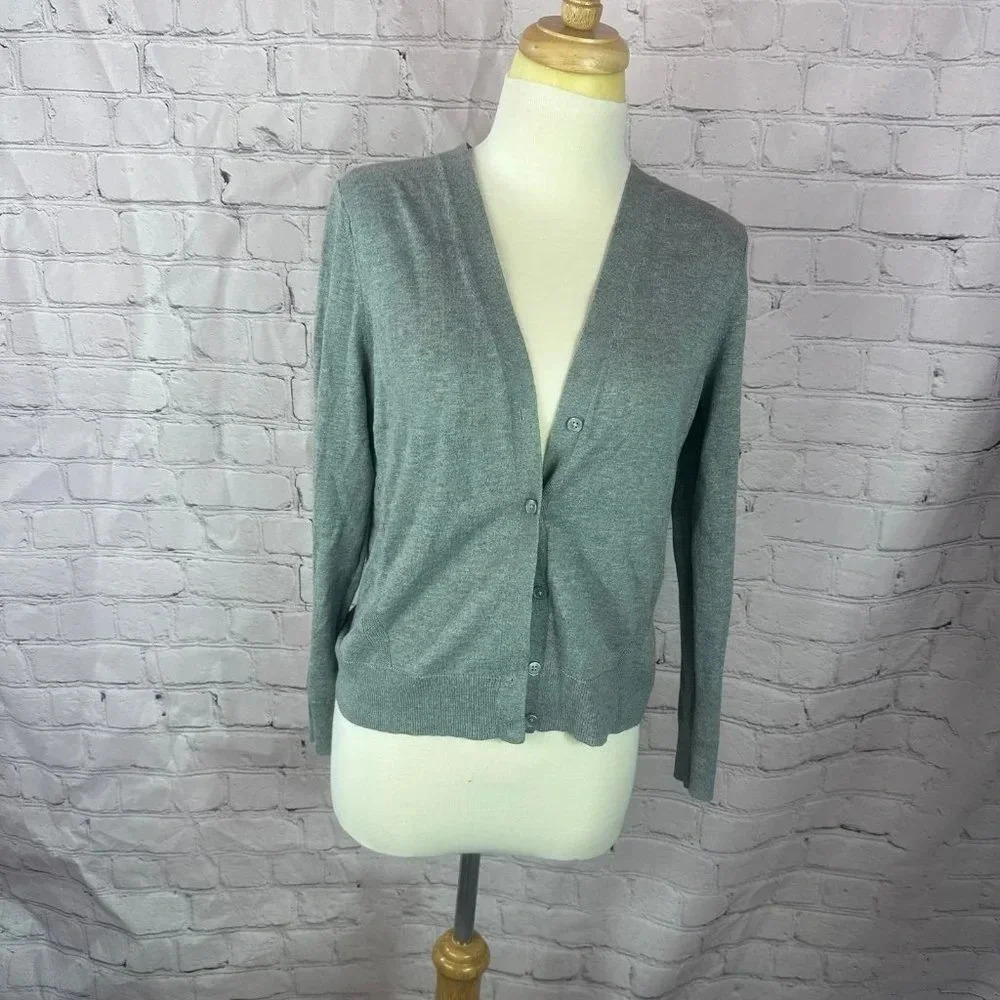 women's banana republic grey basic Cardigan size medium